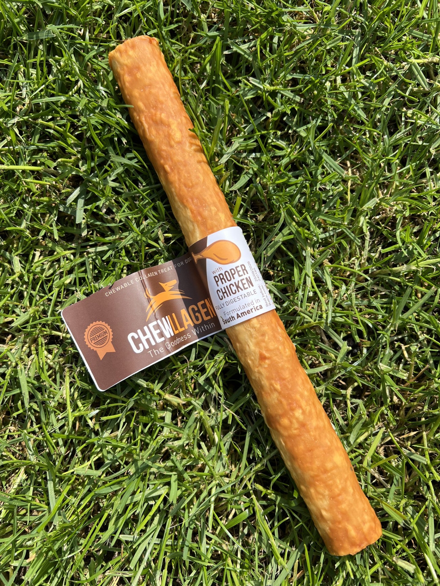 Large Chewllagen Chicken Roll 10"